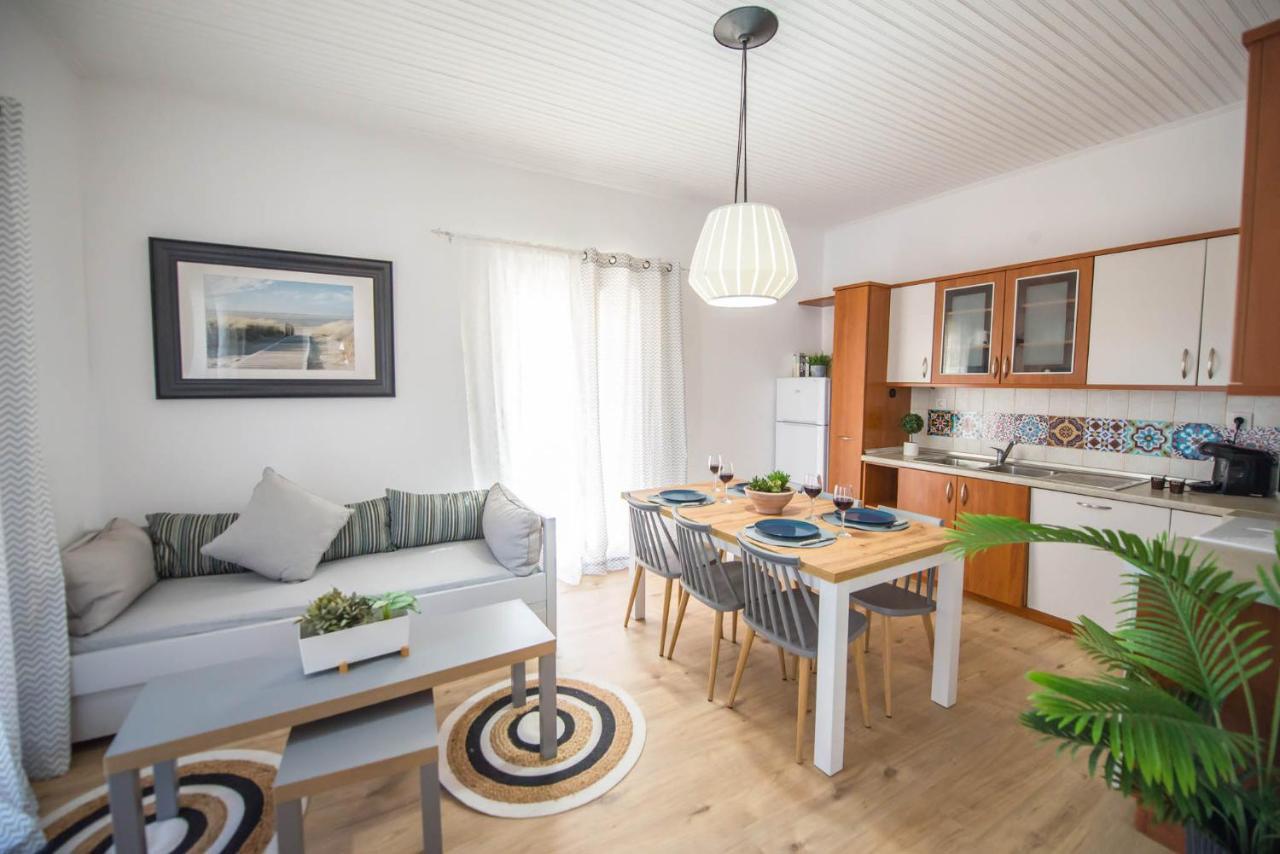 Acharavi Beach Villa מראה חיצוני תמונה